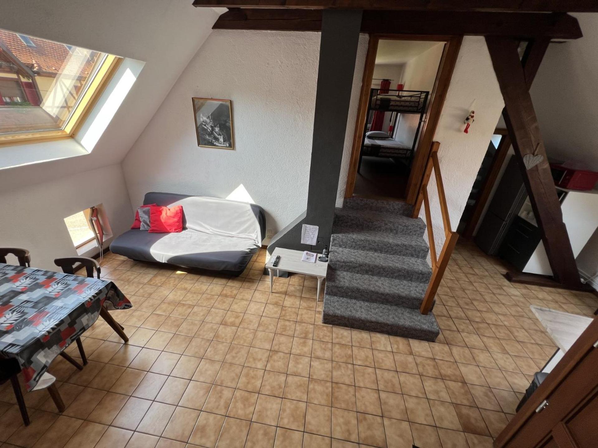 Gite Des 5 Cigognes Rouge Mittelwihr Exterior photo